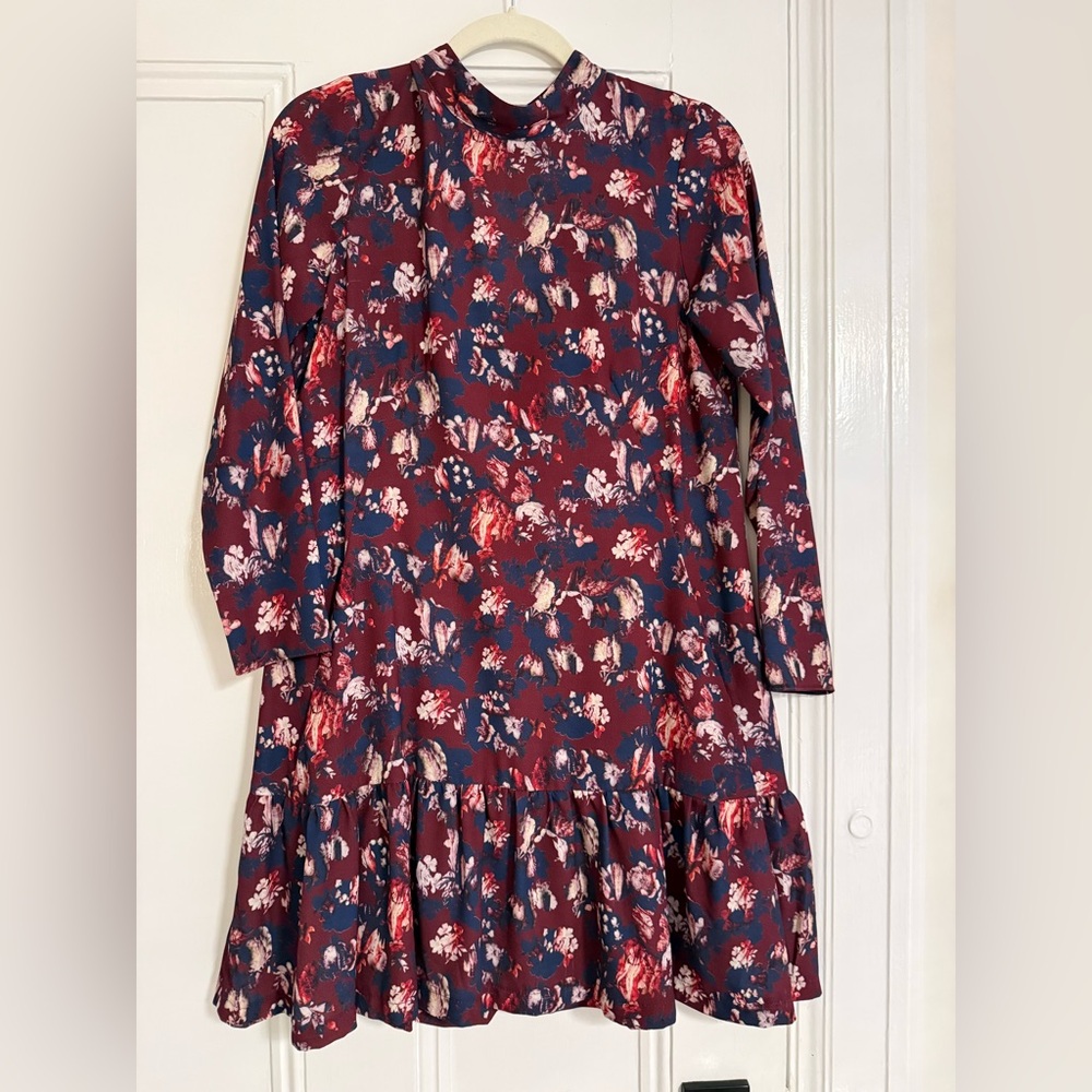 Closet London From ASOS - Stunning Floral Peplum Women Dress